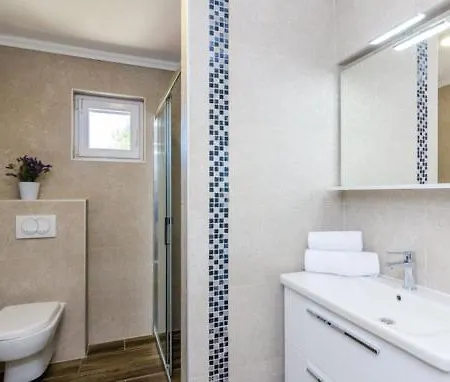 Kate - Outdoor Pool, 4 Bedrooms, Free Parking Villa Dubrovnik