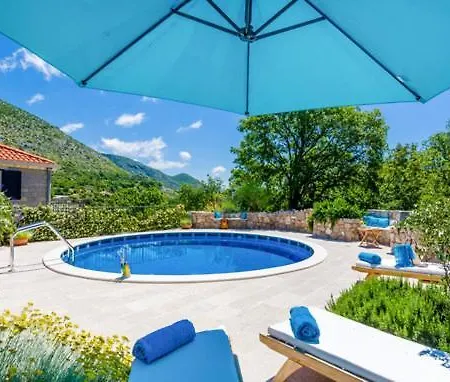 Kate - Outdoor Pool, 4 Bedrooms, Free Parking * Dubrovnik